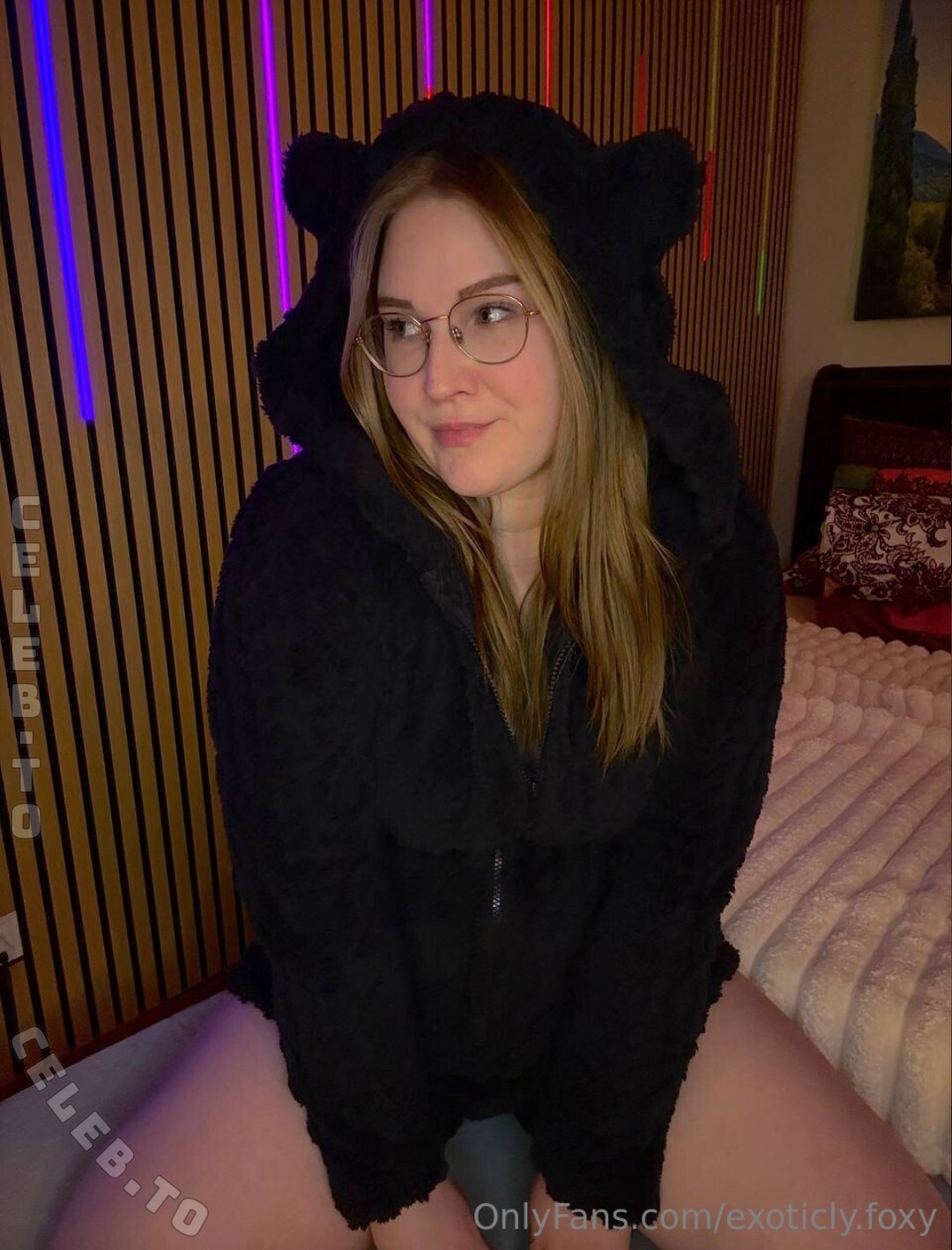 Secret.maya.spielt nude photo 3