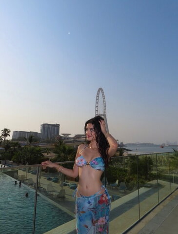 Selena Haleem nude photo 11