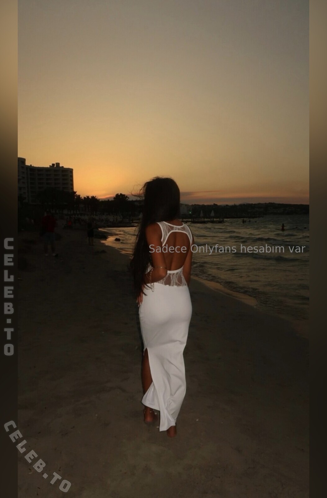 Selin03 nude photo 1