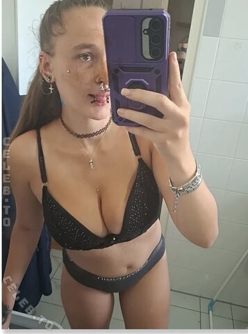 Selina Marie Gigerl – Hot