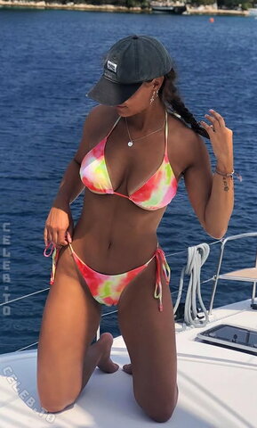 Seline Schmidt nude photo 7