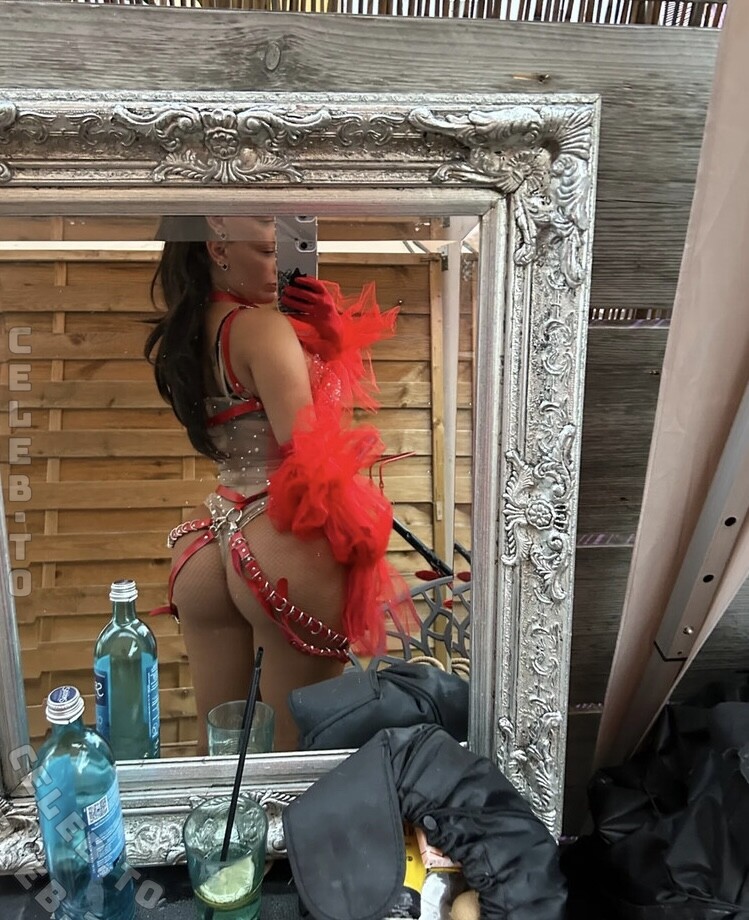 selinkitmir nude photo 1