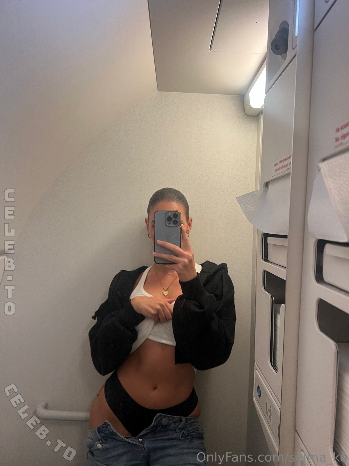 Selma_ko nude photo 1