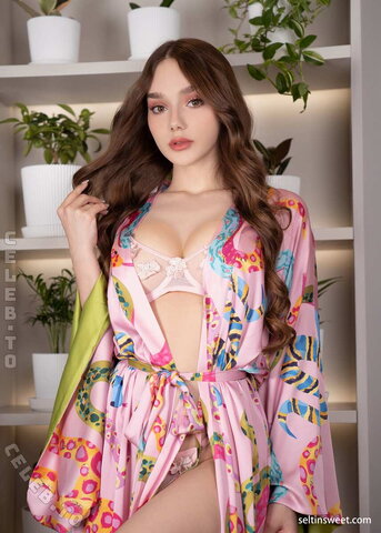 Seltin nude photo 46