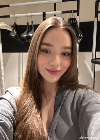 Seltin New (10 photos)