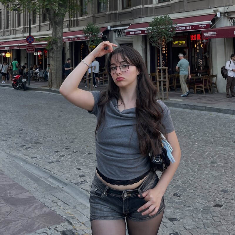 Semra Lovita nude photo 5