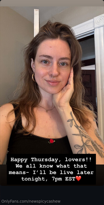 SensitiveCashew nude photo 2