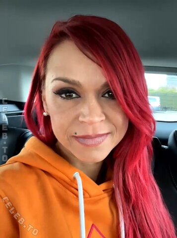 Sensual_Marie horny driving in the car Pussy very wet and eager to finger 🔥