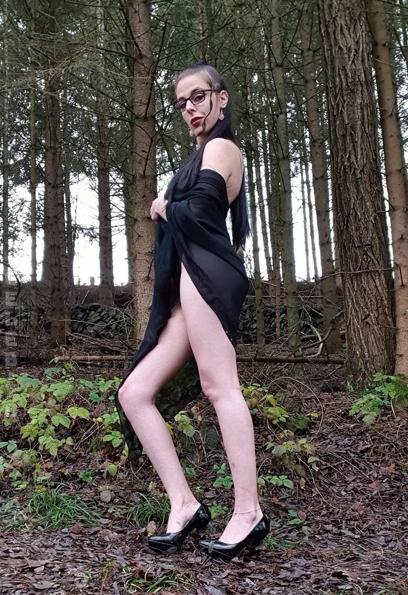 Senta_Kristall aka Sentaurban19 nude photo 2