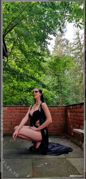 Senta_Kristall aka Sentaurban19 nude photo 1