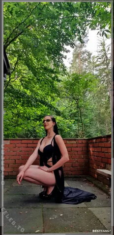 Senta_Kristall aka Sentaurban19 – Please, Log in or Register to view URLs content!