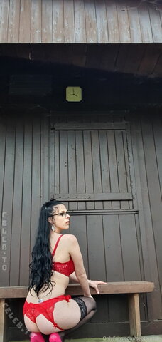 Senta_Kristall aka Sentaurban19 nude photo 6