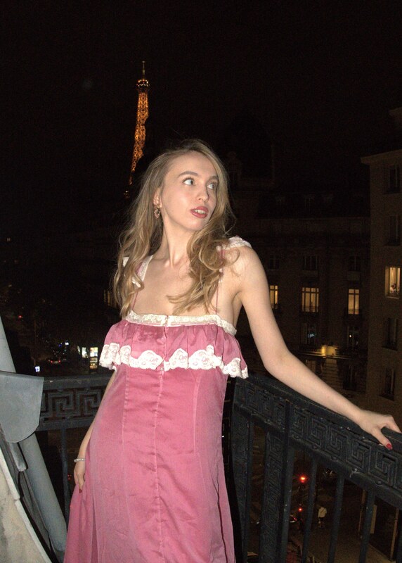 Serena Skybourne nude photo 4
