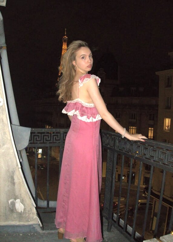 Serena Skybourne nude photo 7