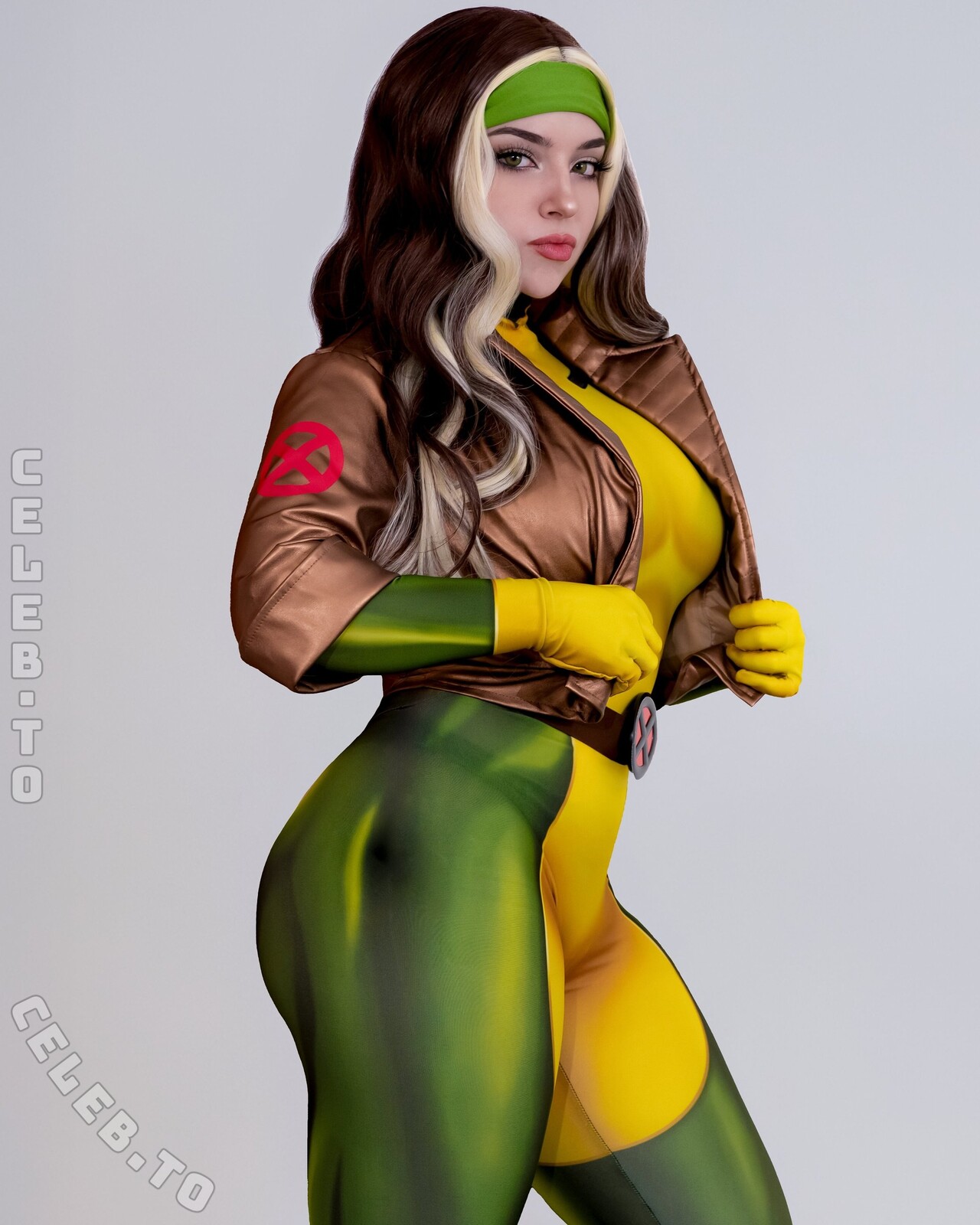 Serinide nude photo 9