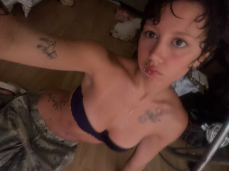 Sevval Candas nude photo 11