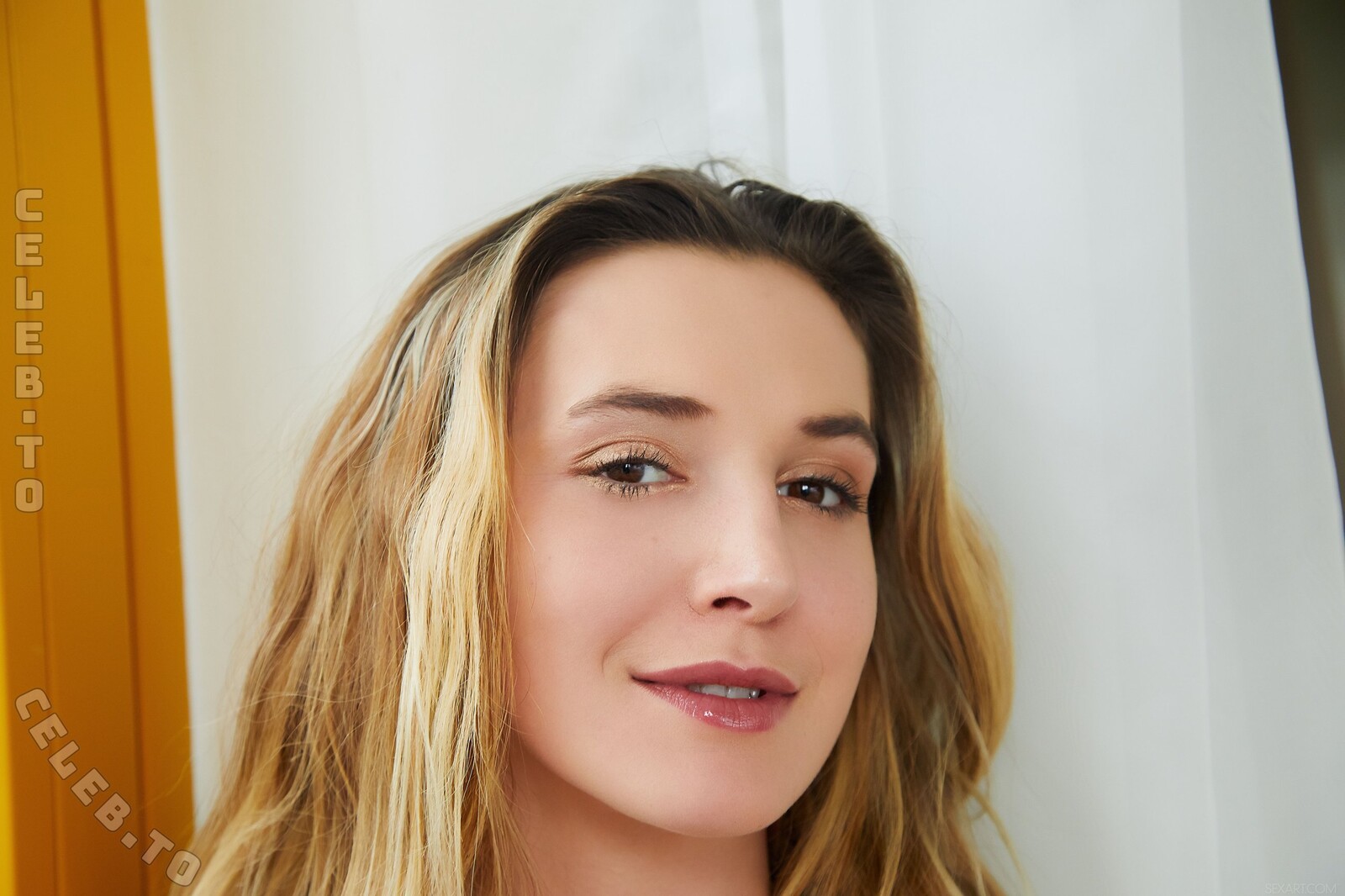 SexArt.com nude photo 10