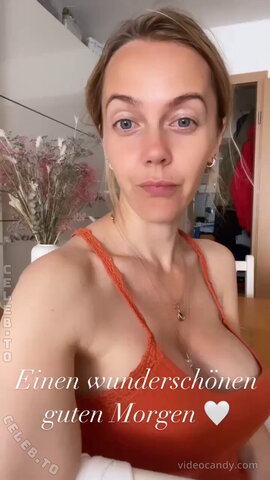 Sexy Julia Hot (1 photo)
