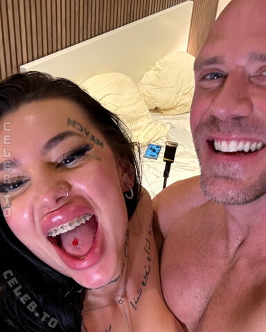 sexynalaa nude photo 7