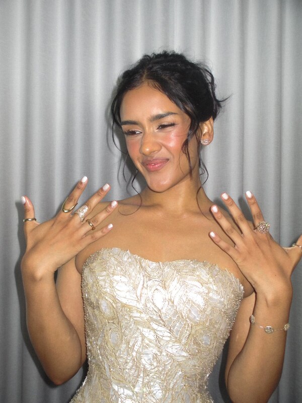 Shabana Azeez nude photo 4