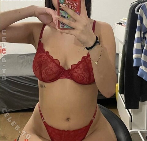 Shabenai nude photo 19