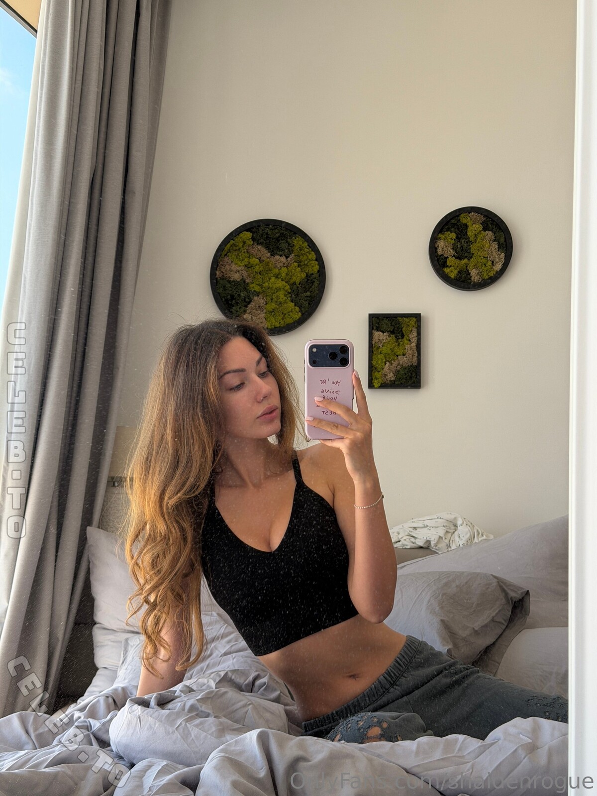 Shaiden Rogue nude photo 1