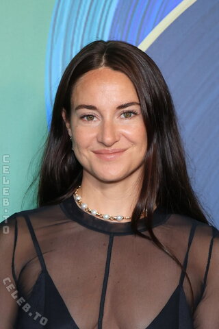 Shailene Woodley nude photo 6