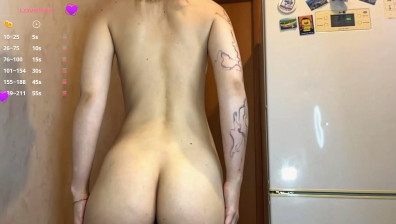 Shakianitti nude photo 5