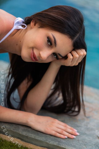 Shania Vega nude photo 113