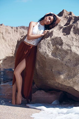 Shanina Shaik nude photo 6