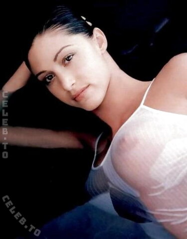 Shannon Elizabeth nude photo 16