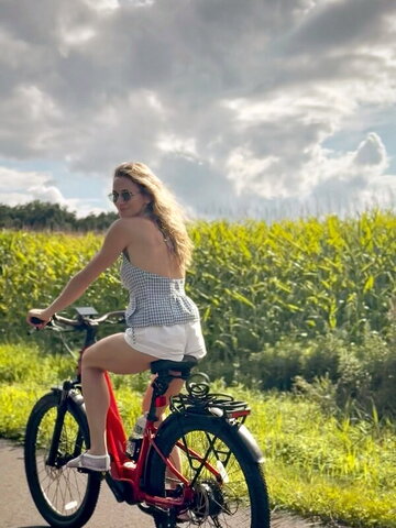 Shantel VanSanten Fresh (2 photos)