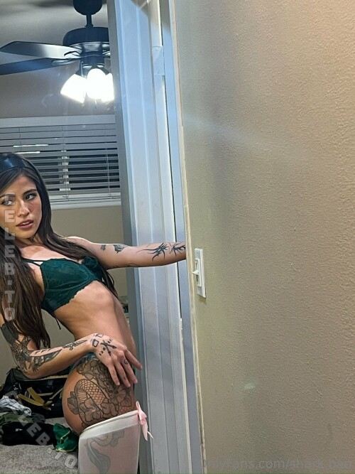 Shark Bae nude photo 16