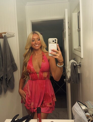 Shea Contillo nude photo 6