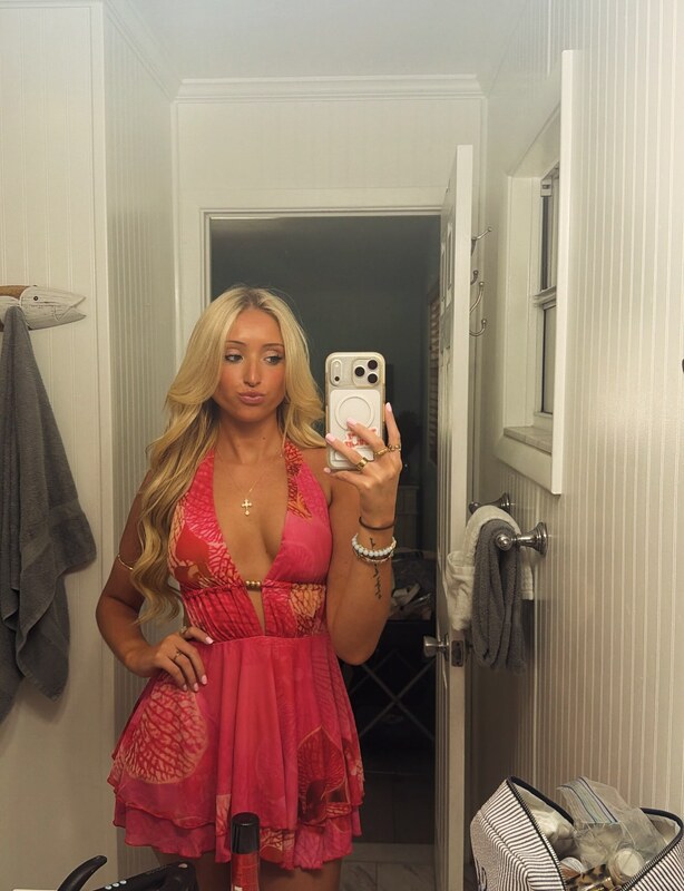 Shea Contillo nude photo 17