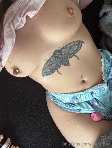 Shea Lynn nude photo 19