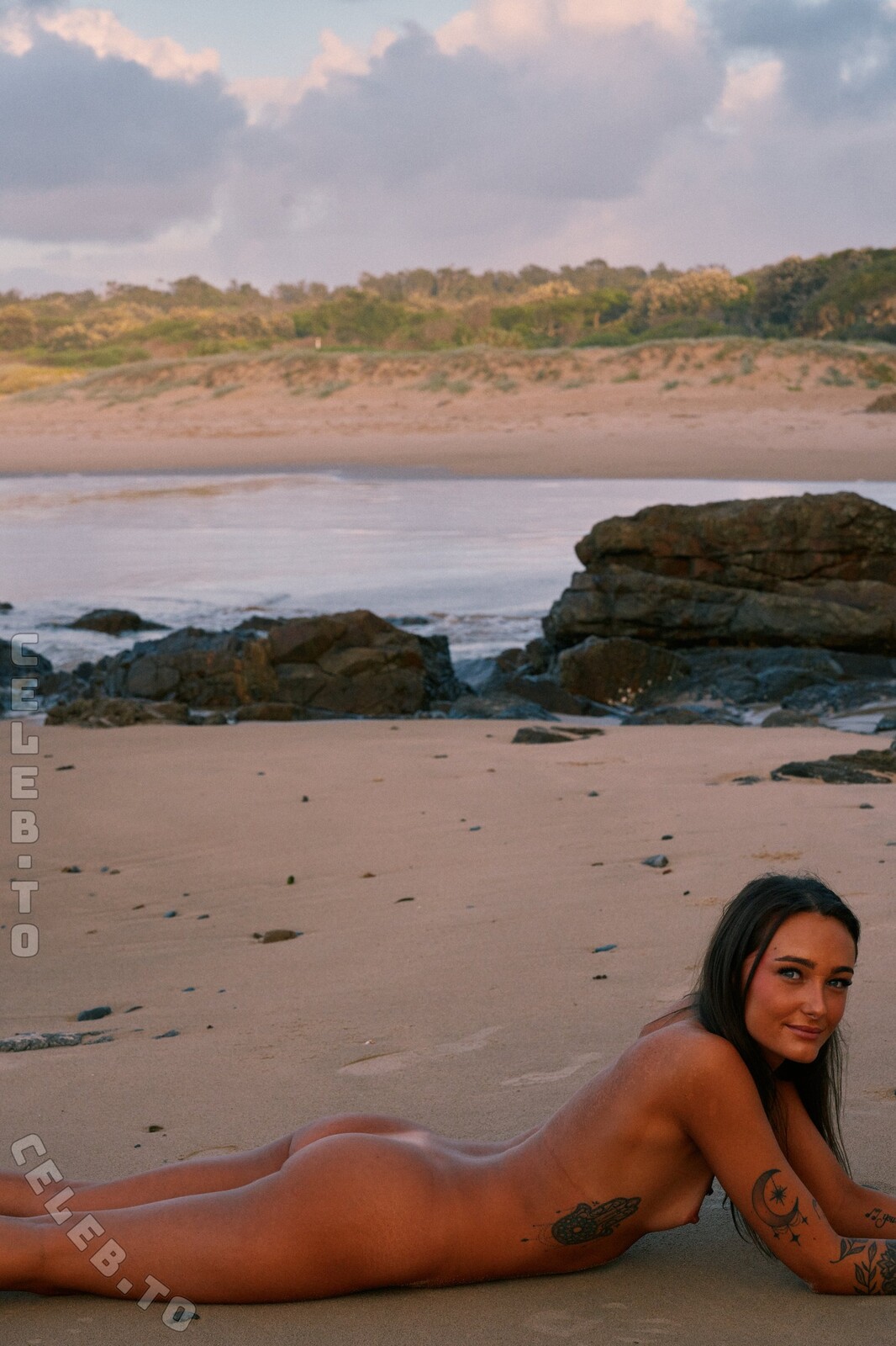 Shelby Lucisano nude photo 12