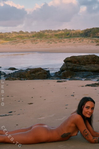 Shelby Lucisano nude photo 43