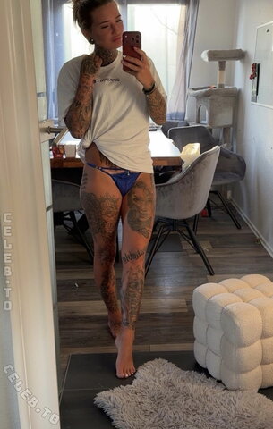 shellyink30 Sexy (1 photo)