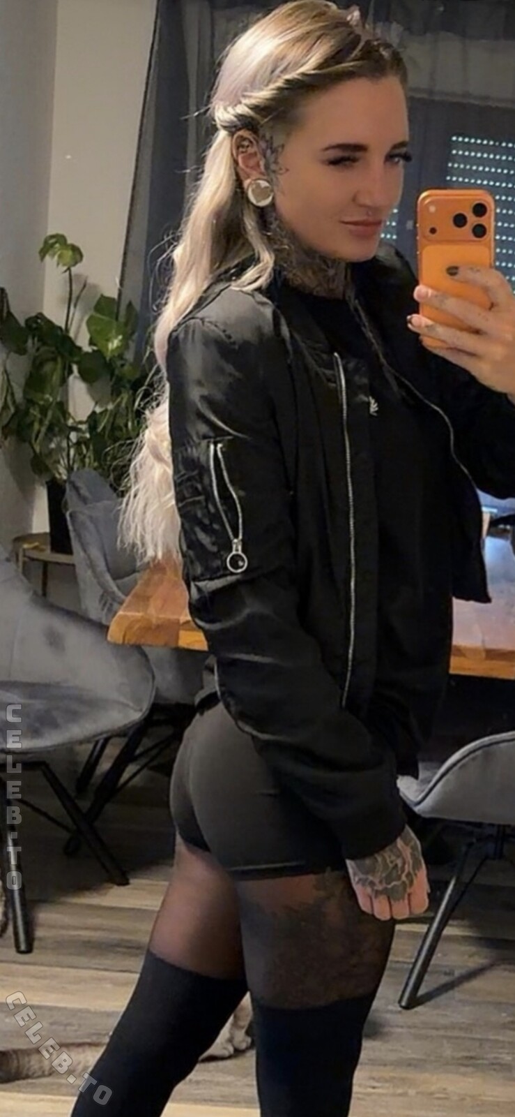 shellyink30 nude photo 1