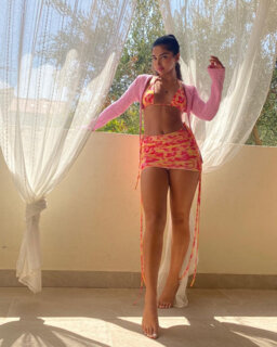 Sheyda Asgary nude photo 7