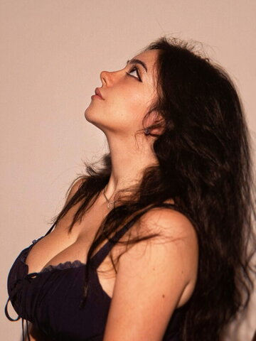 Shiftymine nude photo 2
