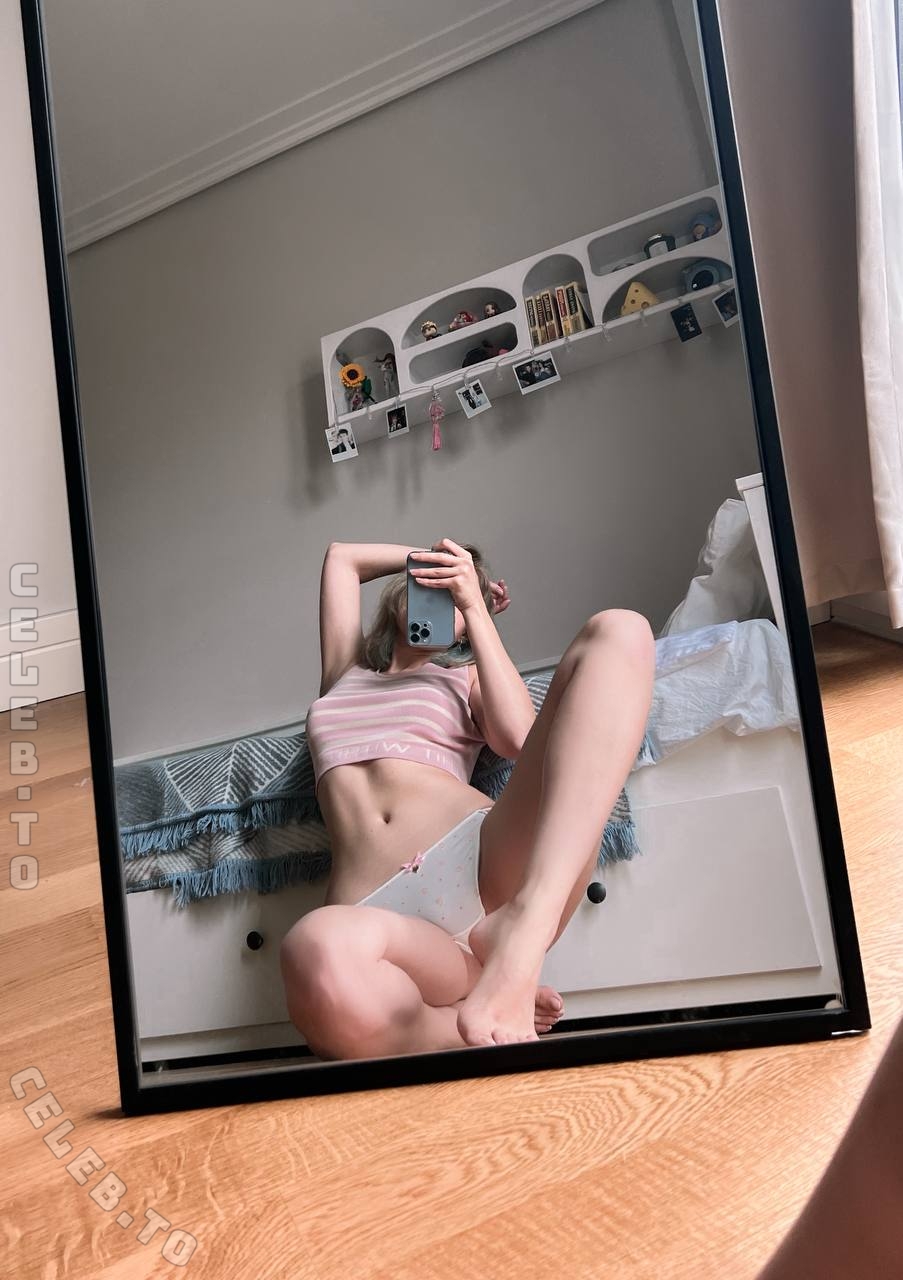 Shirogane-Sama nude photo 5