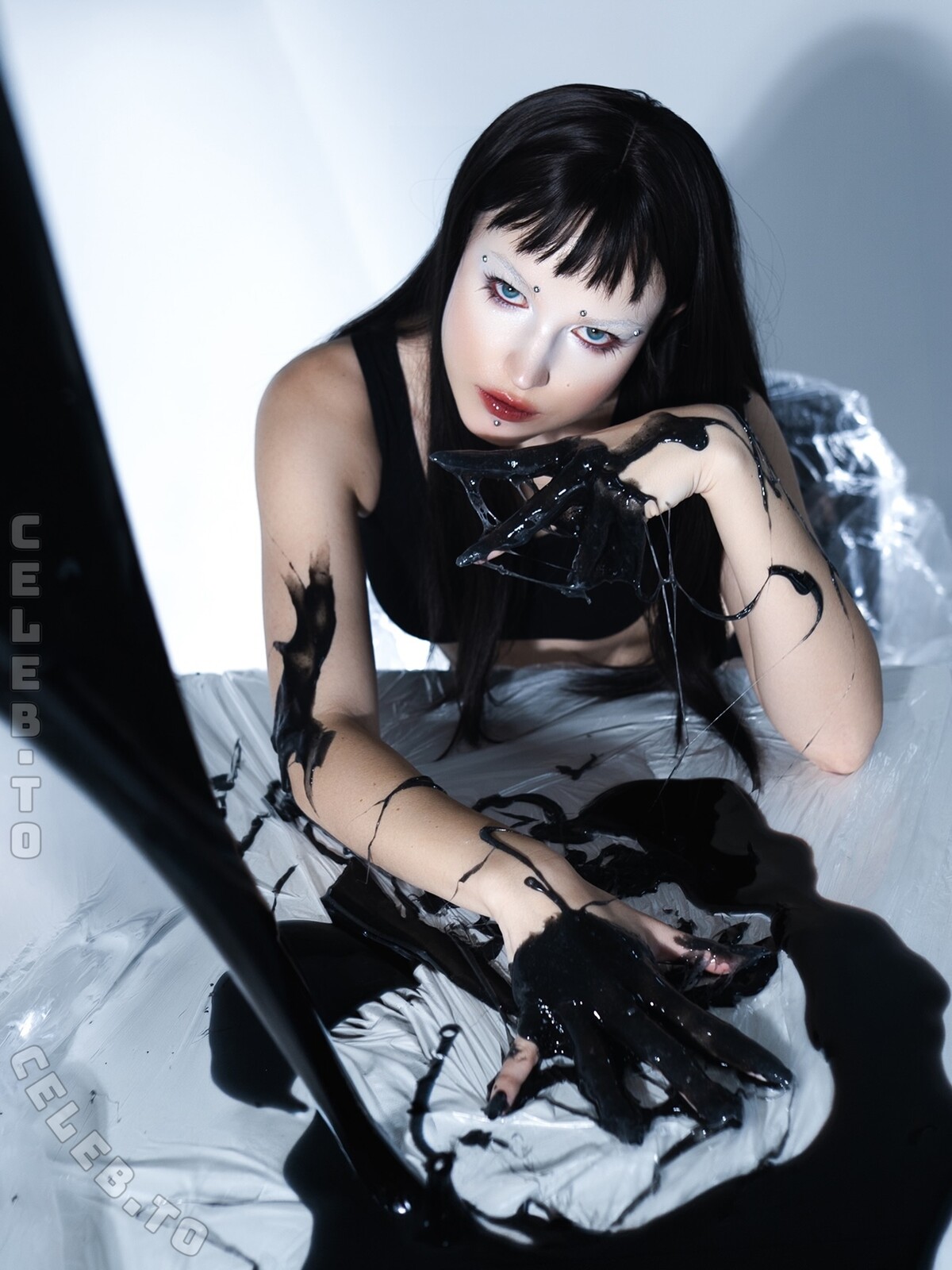 Shirogane-Sama nude photo 1