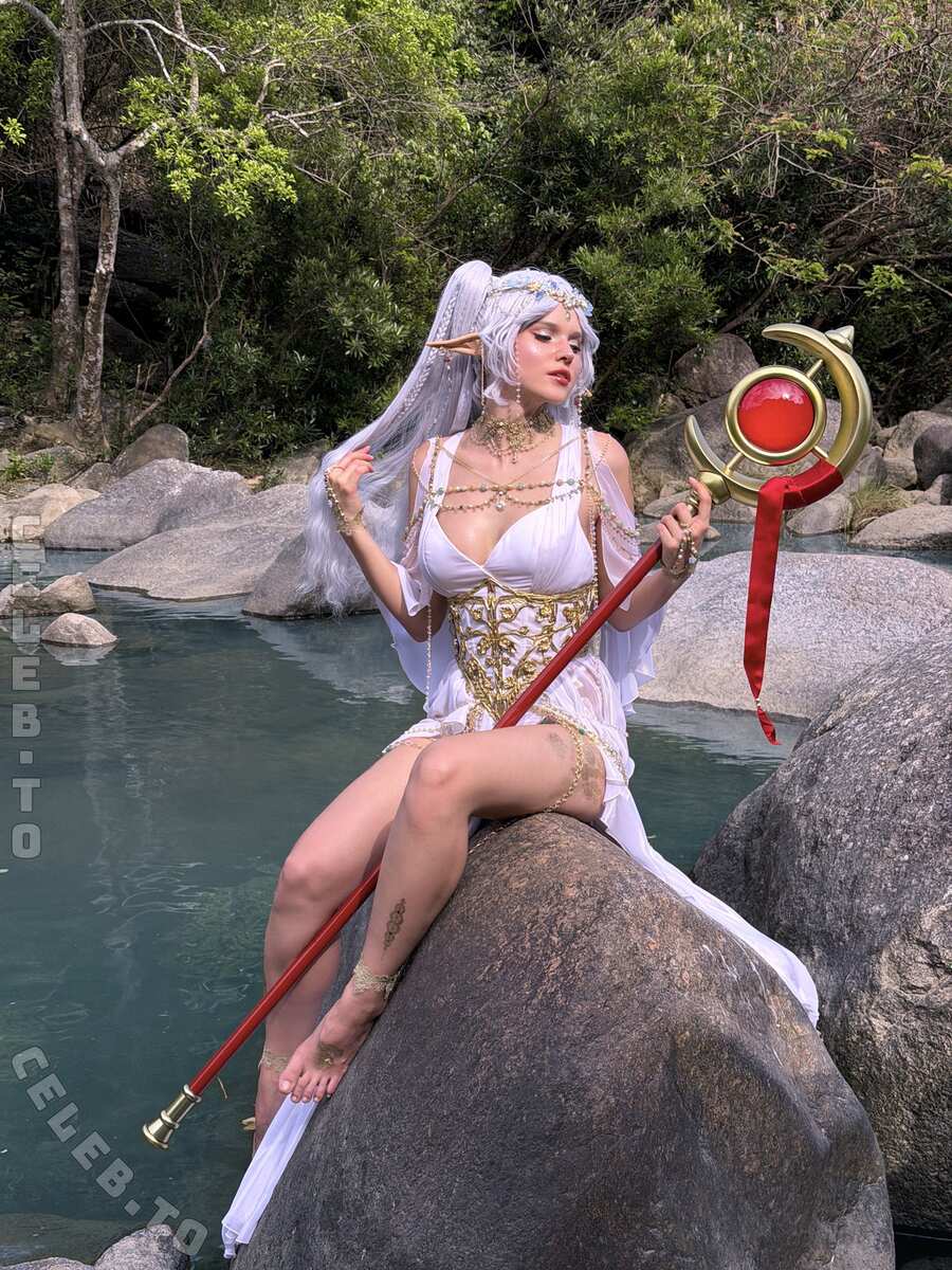 Shirogane-Sama nude photo 3