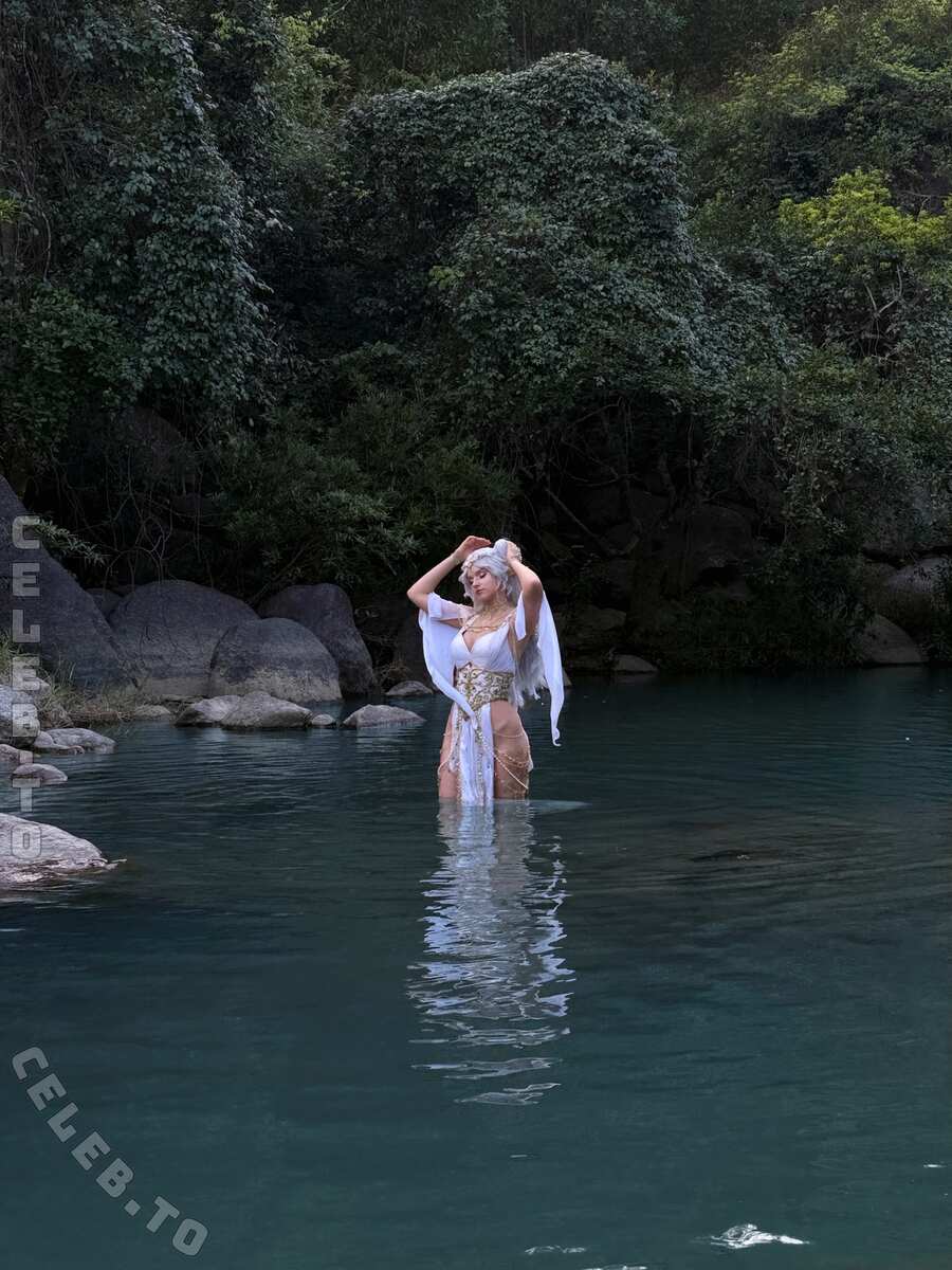 Shirogane-Sama nude photo 5