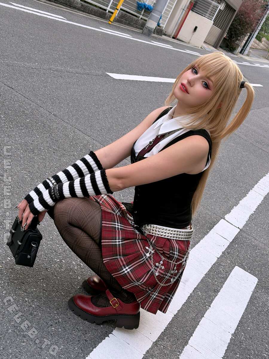 Shirogane-Sama nude photo 12