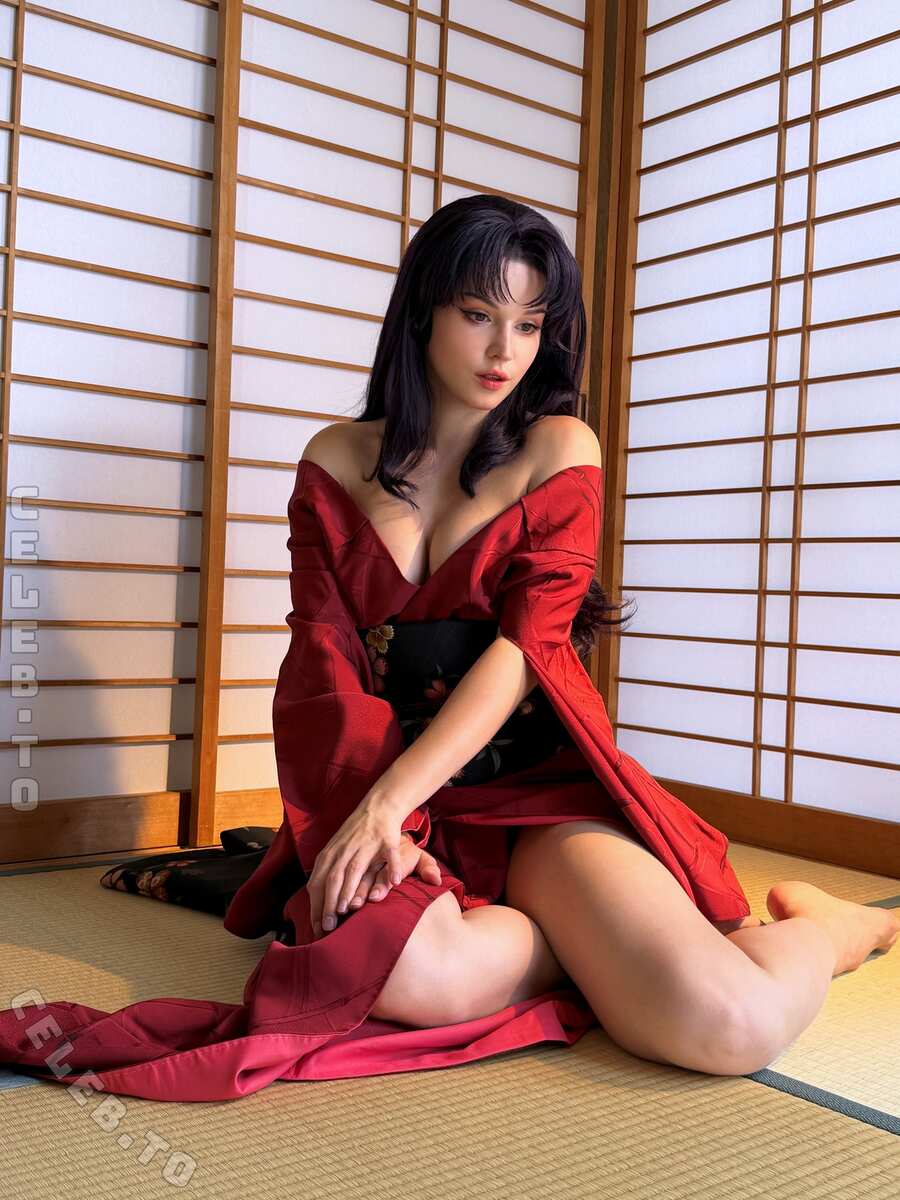 Shirogane-Sama nude photo 4