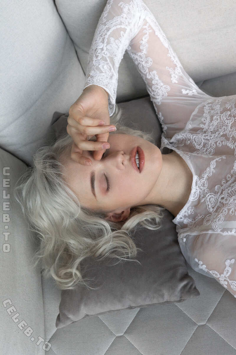 Shirogane-Sama nude photo 4