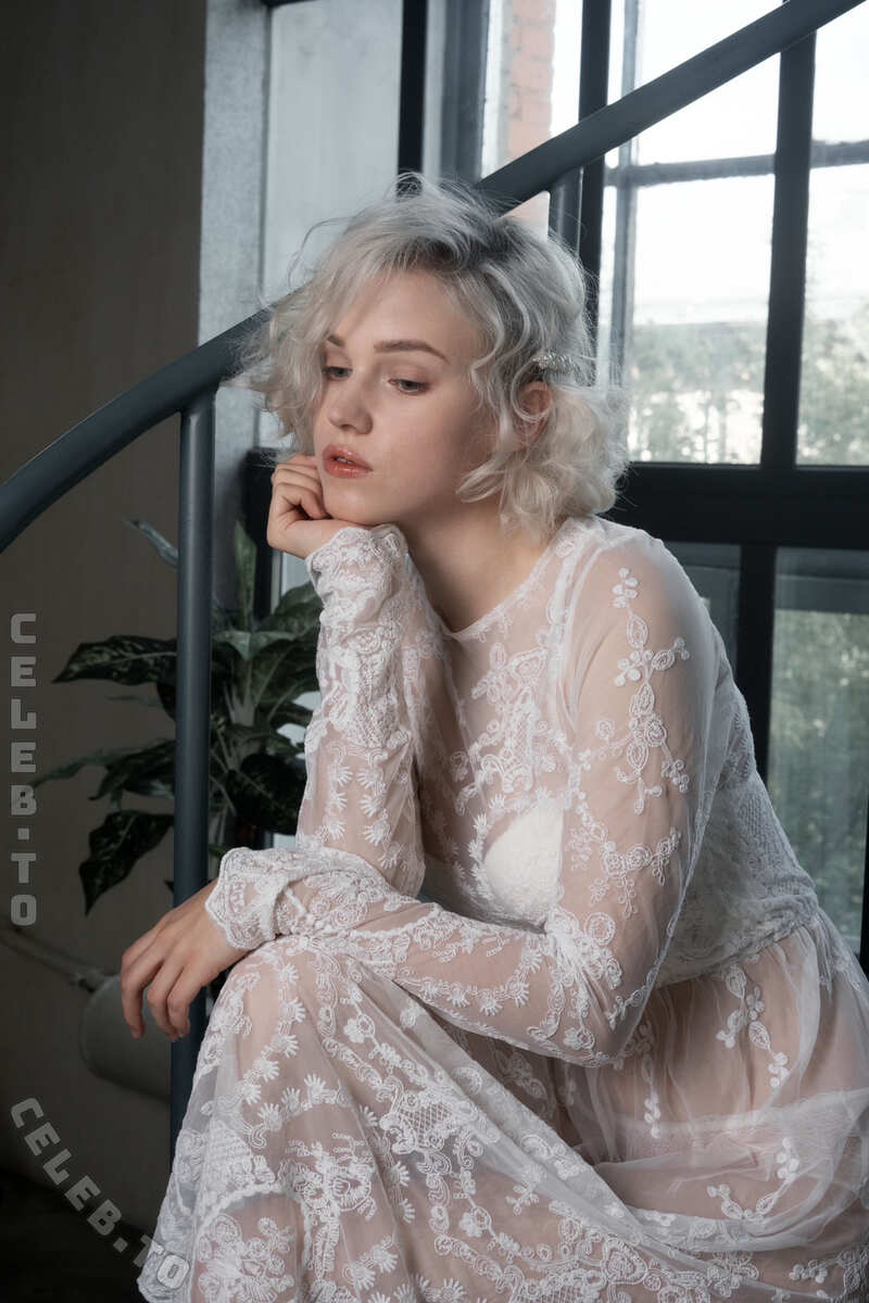 Shirogane-Sama nude photo 2